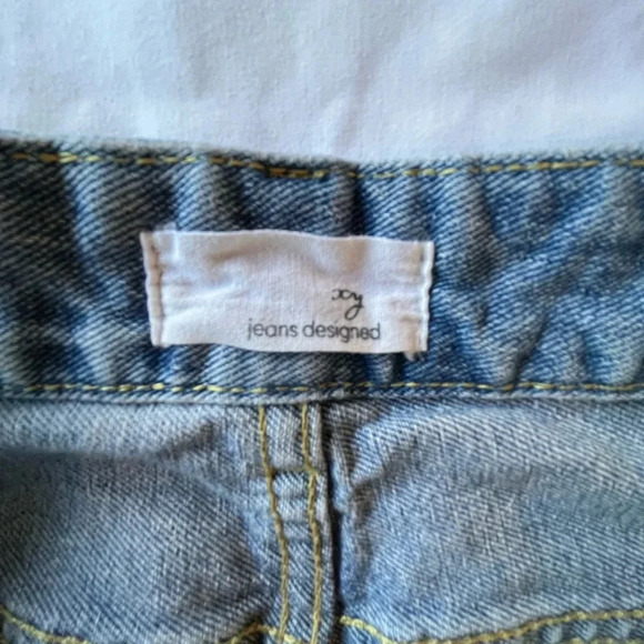 Joy Denim Shorts - Small - Picture 4 of 5